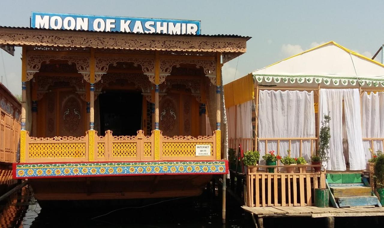 Hotel Houseboat Moon Of Kashmir Srīnagar Zewnętrze zdjęcie
